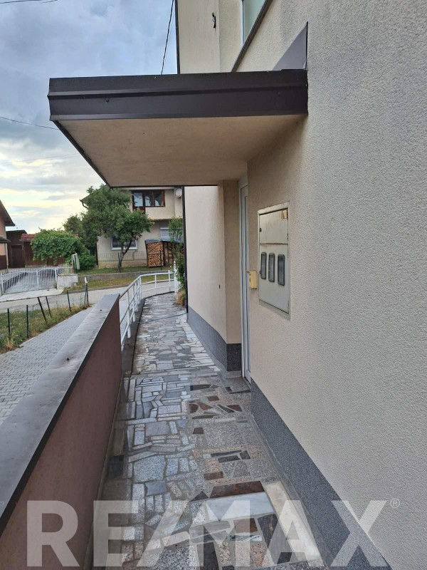 Ekskluzivna kuća na prodaju  -Konjuhovci-Prnjavor 5