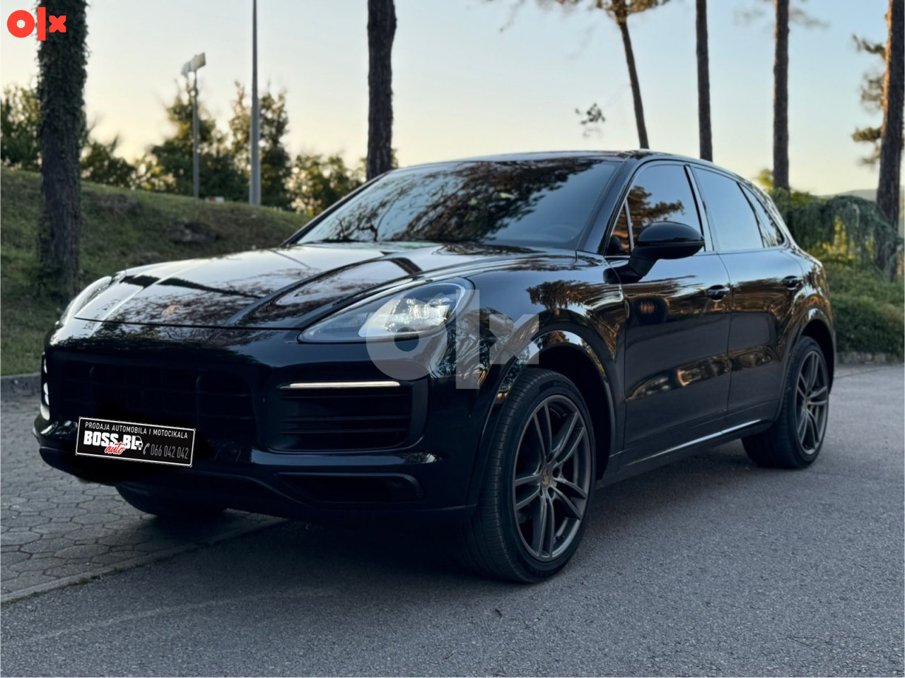 Porsche Cayenne / 3.0 / MOD.2020 / Sport / 340 KS
