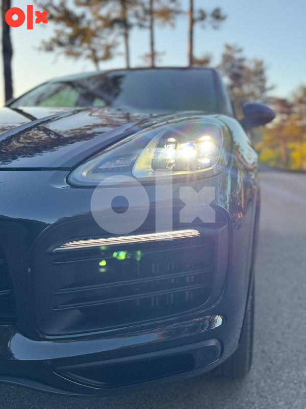 Porsche Cayenne / 3.0 / MOD.2020 / Sport / 340 KS