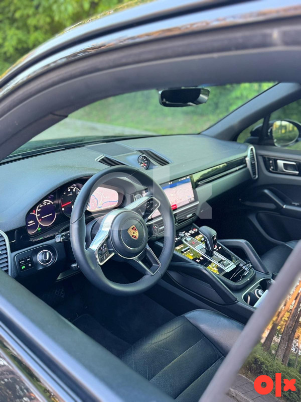 Porsche Cayenne / 3.0 / MOD.2020 / Sport / 340 KS