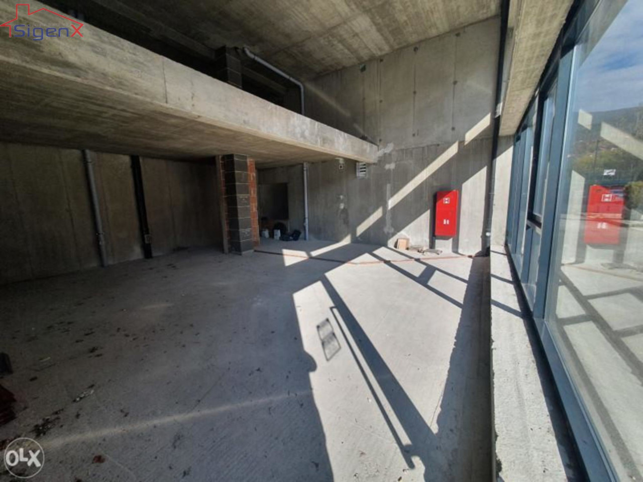 Sigenx prodaje/iznajmljuje poslovni prostor/Centar/136 m2 3