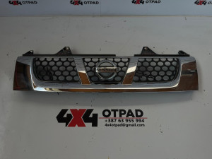 62710VK000 PREDNJA MASKA NISSAN NAVARA D22