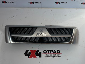 MN117713 PREDNJA MASKA MITSUBISHI PAJERO (2000-07)