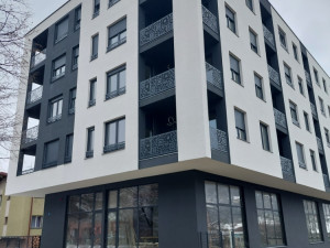 prodaje se stan namjesten i sa garazom