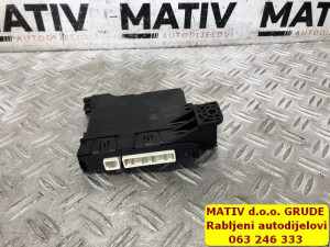 Modul klime Toyota RAV4 4 2016 88650-42600