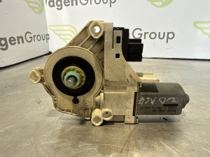 Motoric podizaca prozora z.d Audi A6 4F (fotografija 1)