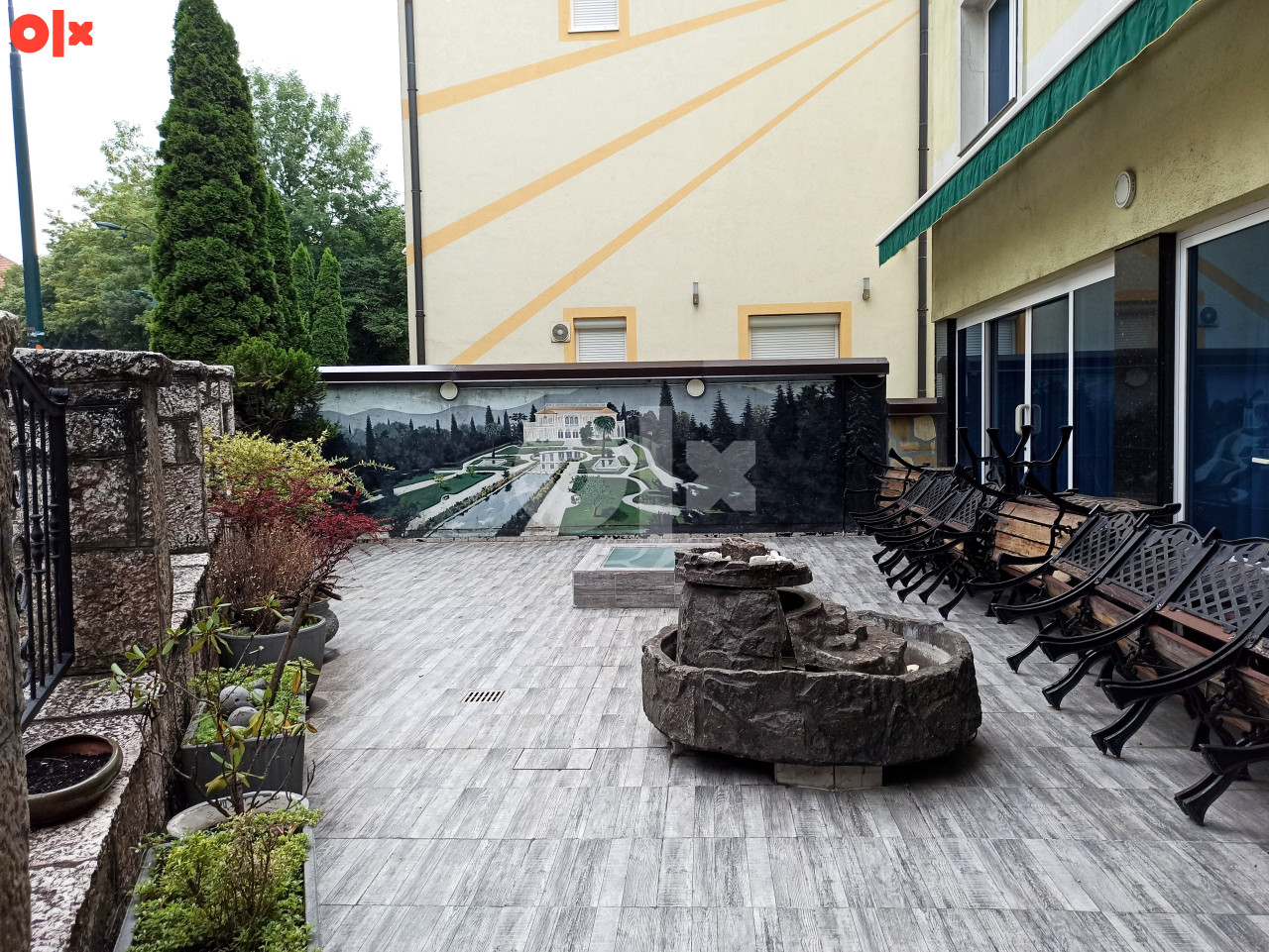 Objekat 700 m2 Višnjik Centar 19