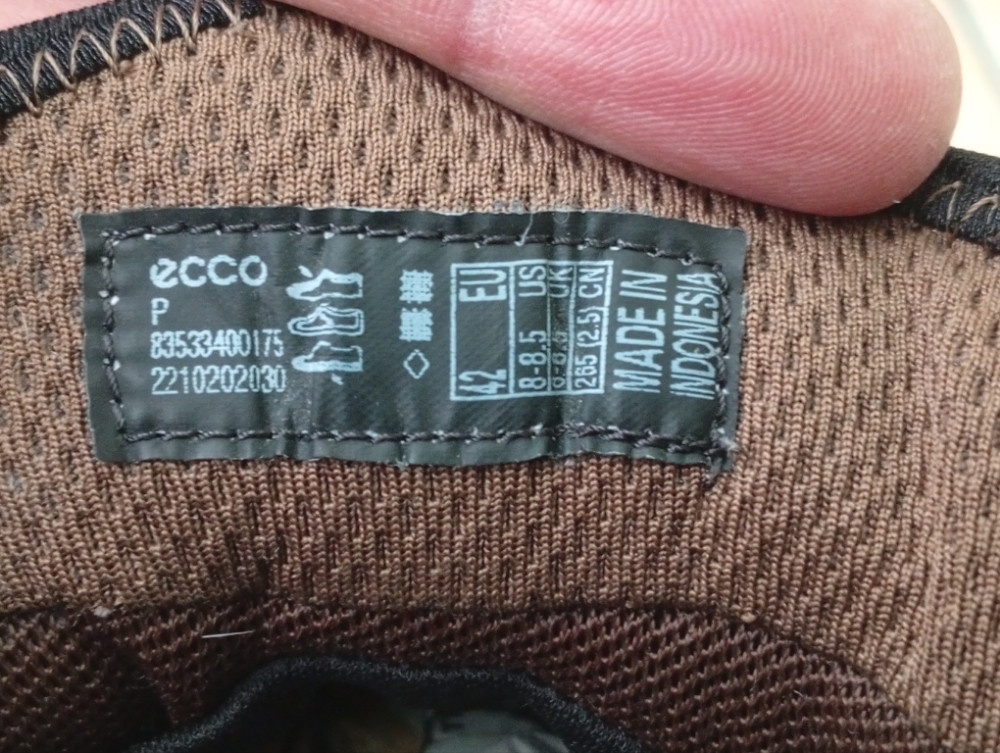 ECCO Gore Tex patike br 42