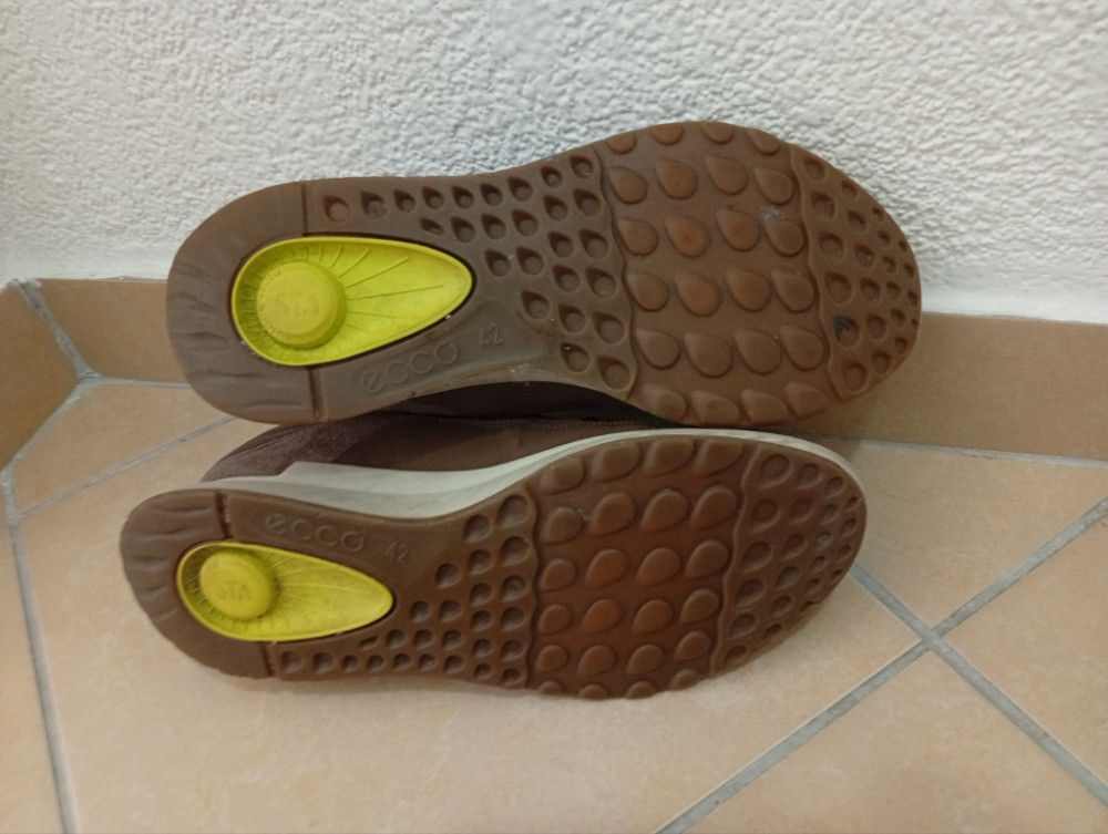 ECCO Gore Tex patike br 42