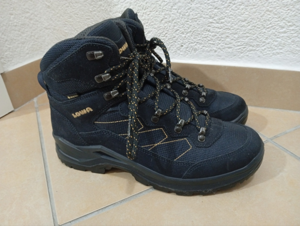 Gojzerice LOWA Taurus Pro GTX br 42.5