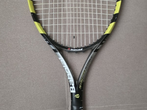 Babolat Aero Strike teniski reket za tenis