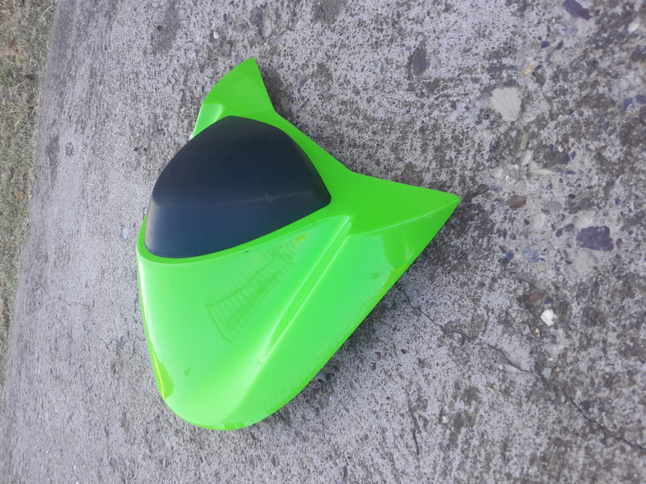 Poklopac zadnjeg sjedista kawasaki ninja zx10r