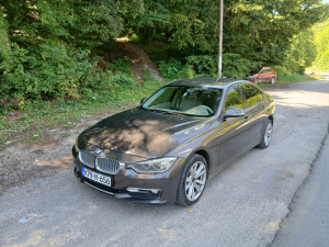 BMW 318d 320d F30 TEK REGISTROVAN