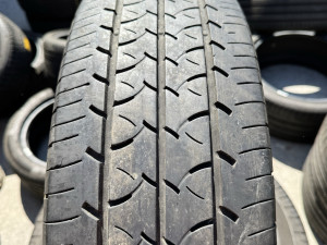 Prodajem 4 gume 215/75/16C Barum