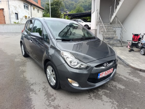 Hyundai ix20 1.4 CRDi 66kw full oprema 2011god