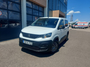Rifter Teretni sa 5 sjedišta/2023/34.000 km!!!