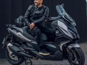 QJMOTOR SKUTER FORT 400cc