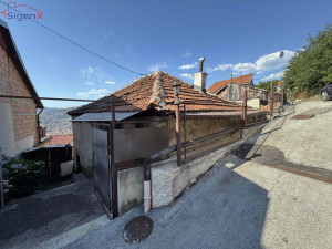 Uknjižena kuća/Sarajevo/Mahmutovac/Stari Grad