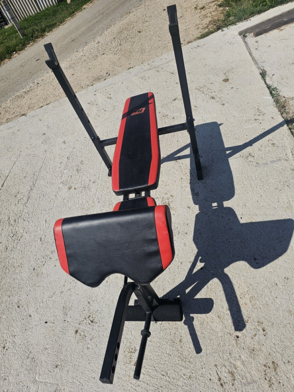 Visenamjenska klupa + šipka , sprava za vjezbanje, bench klupa