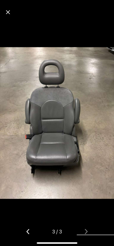 Sijedala sicevi chrysler Voyager sic