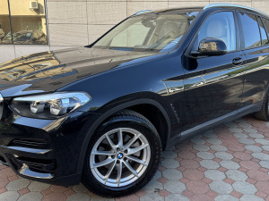 BMW X3 2.0 D xDrive 190ks "Sportpaket" LED Navigacija Koža 2021