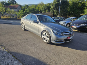 Mercedes-Benz C 220 AVANGARDE