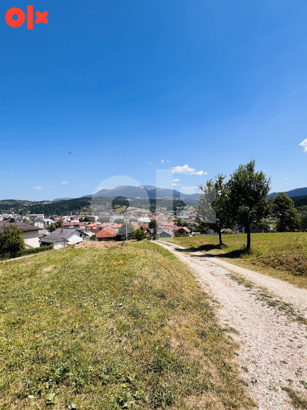 Zemljište Koran, Pale 1003m2 7