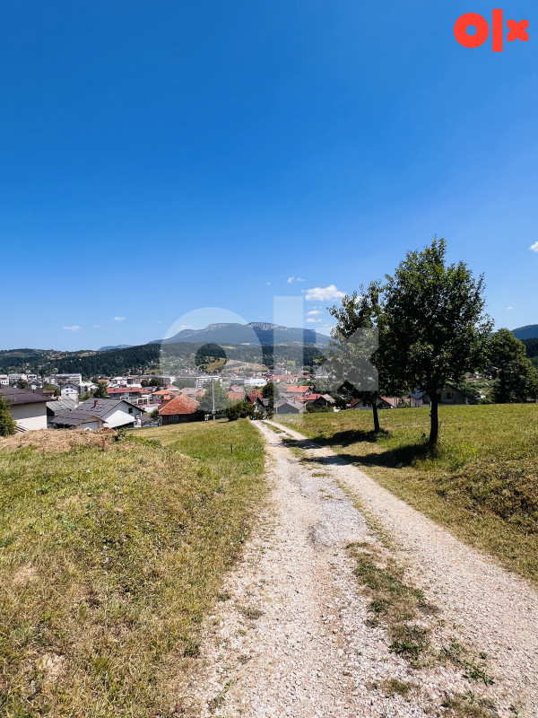 Zemljište Koran, Pale 1003m2 8