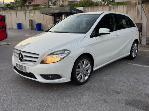 Mercedes-Benz B 150 2013