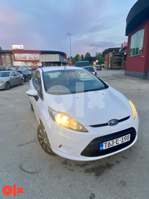 Ford Fiesta 1.6 TDCI 70kw 2011 godiste