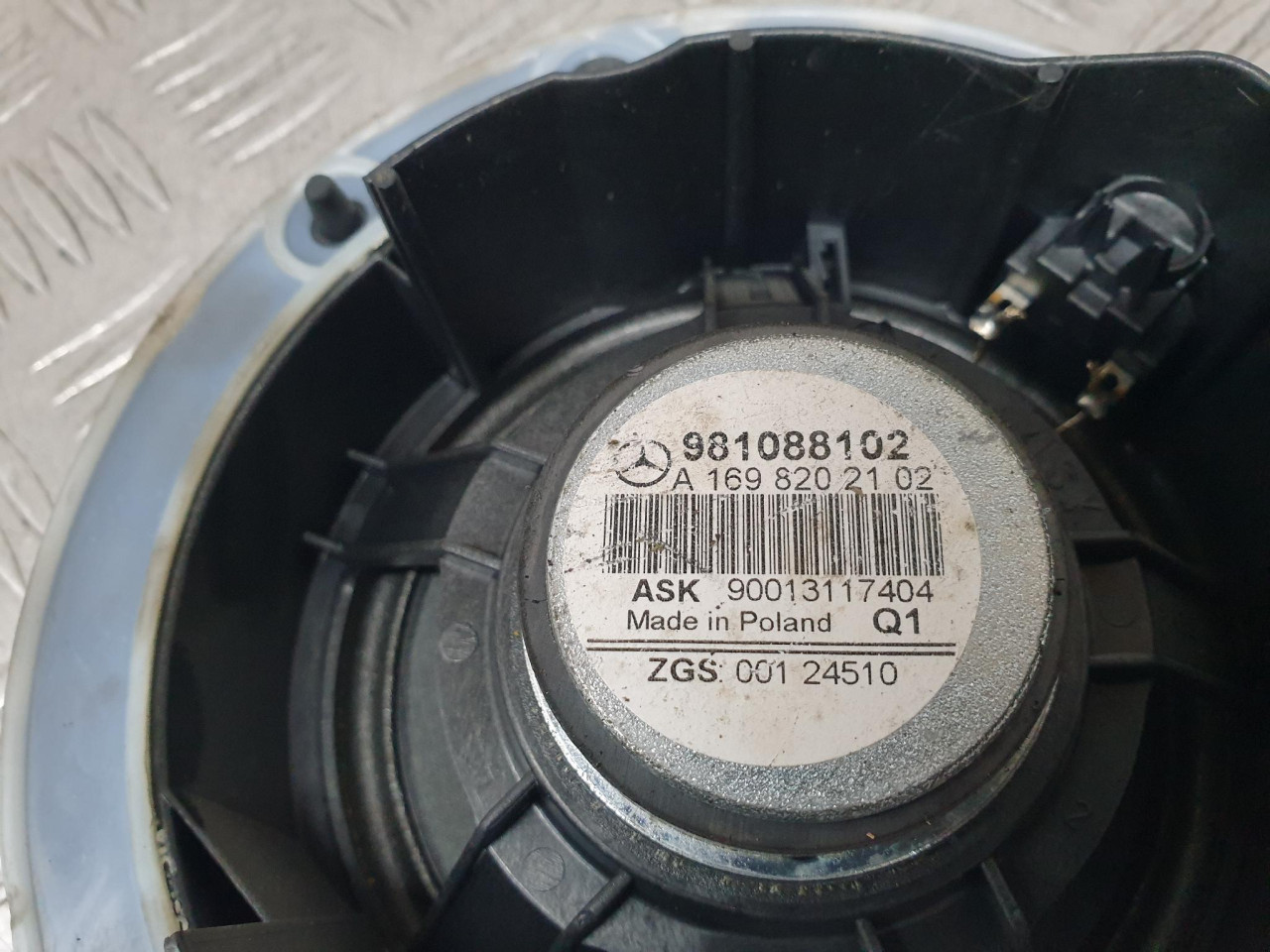 ZVUCNIK B W245 (08-11) A1698202102 DIJELOVI
