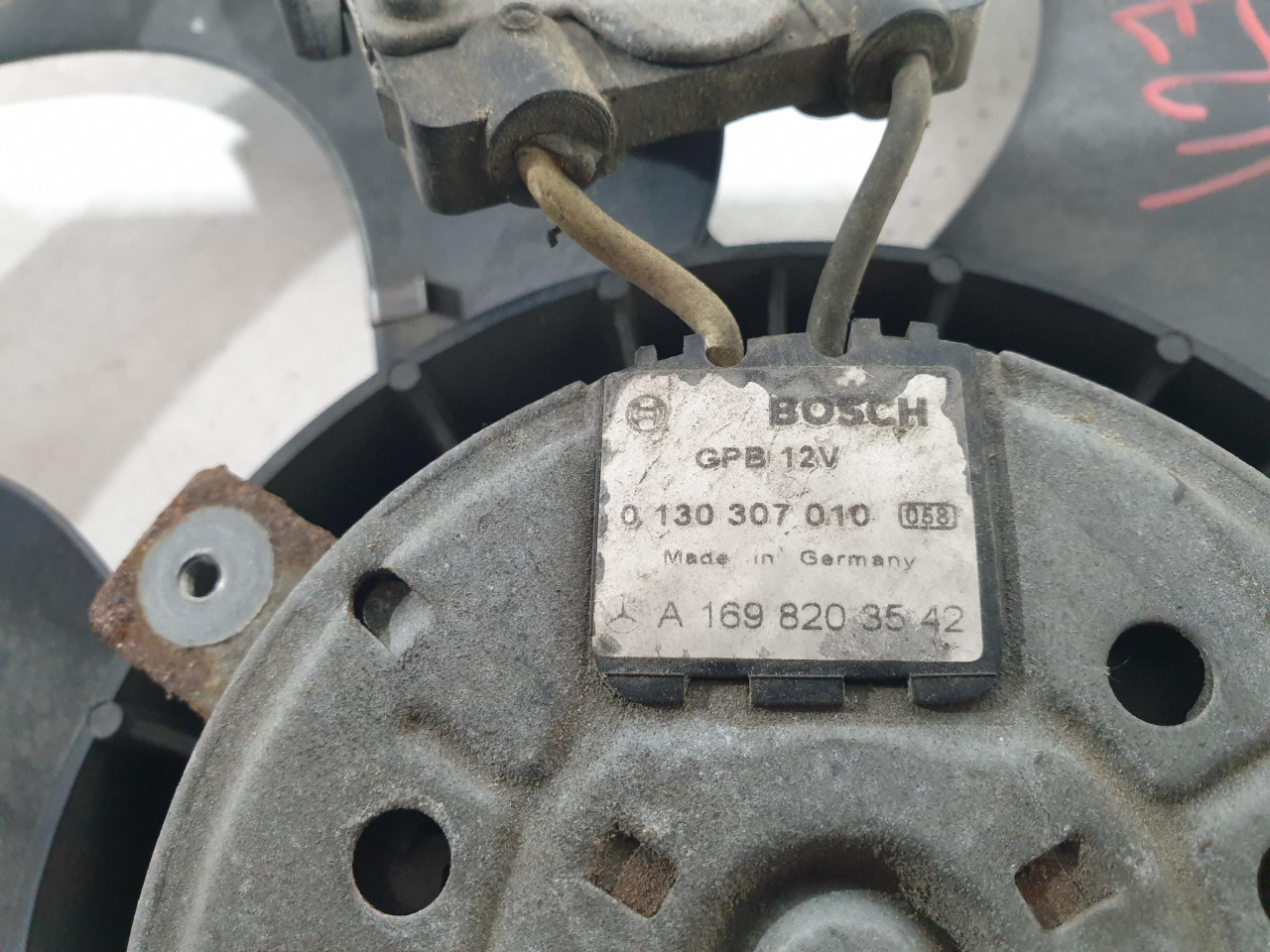 VENTILATOR HLADNJAKA B W245 (08-11) A1698203542