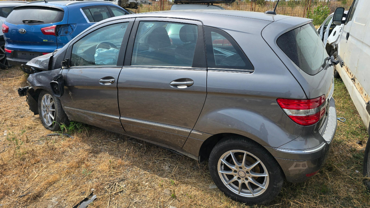 MOTORIC POLUGE BRISACA B W245 (08-11) A1698202140