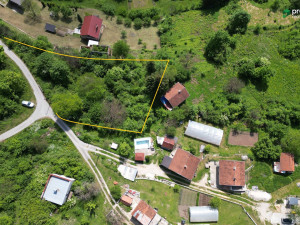 Zemljište Trnovo 1099m2