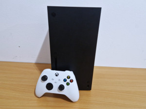 Xbox Series X *** Garancija 3 mjeseca *** Ocuvano