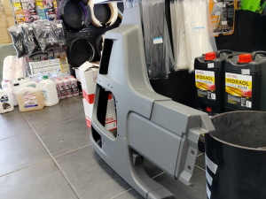 Desna strana branika Actros MP2 MP3 mega kabina