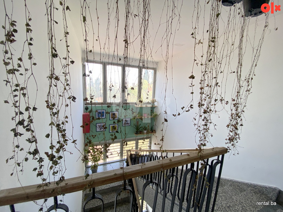 Trosoban stan najam Centar Sarajevo 22