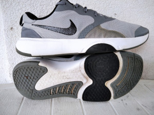 Patike Nike br-48.5-32 cm