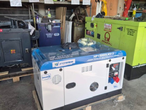 AGREGAT ZA STRUJU  NOVI  20 KW