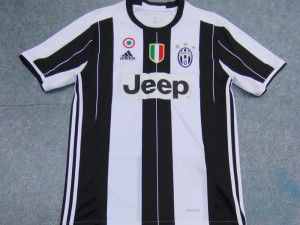 Juventus Torino fudbalski nogometni dres Adidas 03/17 original