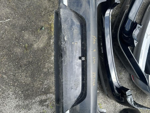 BRANIK LIMUZINA PASSAT 7 2010