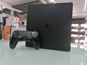 PS4 SLIM 500GB