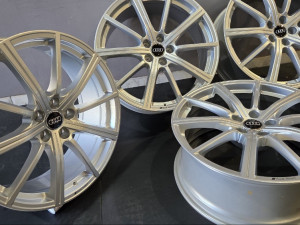AUDI RSQ3 RS Q3 ORIGINALNE NOVE FELGE 20"