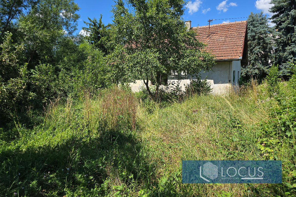 LOCUS:Kuća na parceli 3.715m2 u centru Tarčina, Hadžići 3