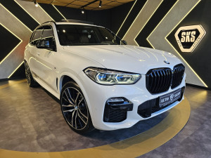 BMW X5 M PAKET 3.0 DIZEL LASER PANO MOD2020