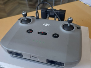 KONTROLER ZA DRON DJI RC231