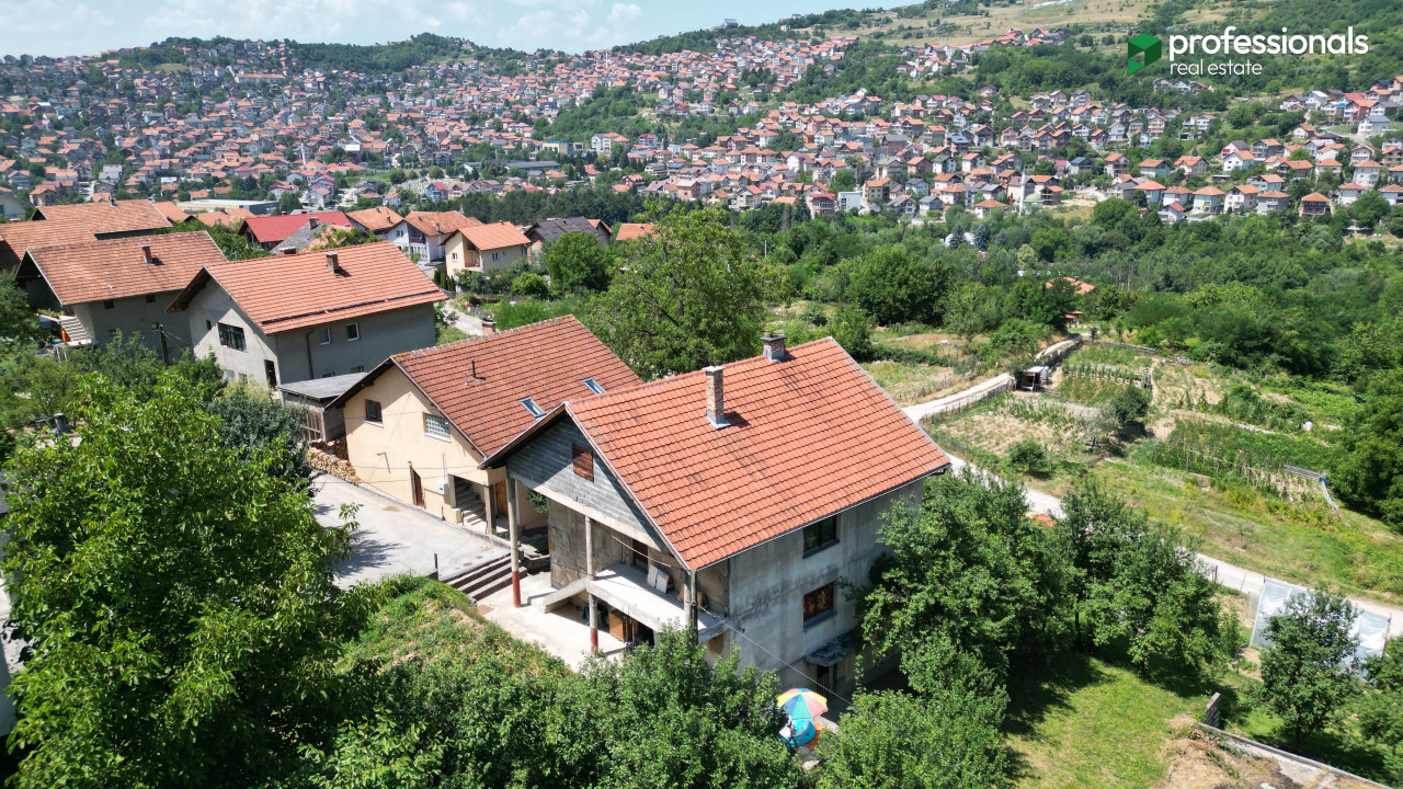 Kuća sa dvorištem Pofalići Novo Sarajevo 2