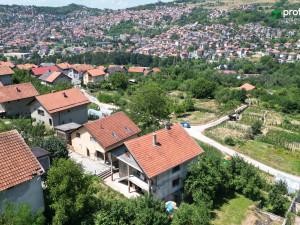 Kuća sa dvorištem Pofalići Novo Sarajevo