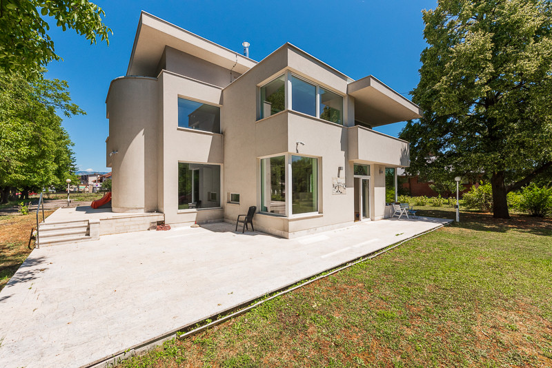 Kuća Sarajevo - Ilidža - Butmir - 390m2 3