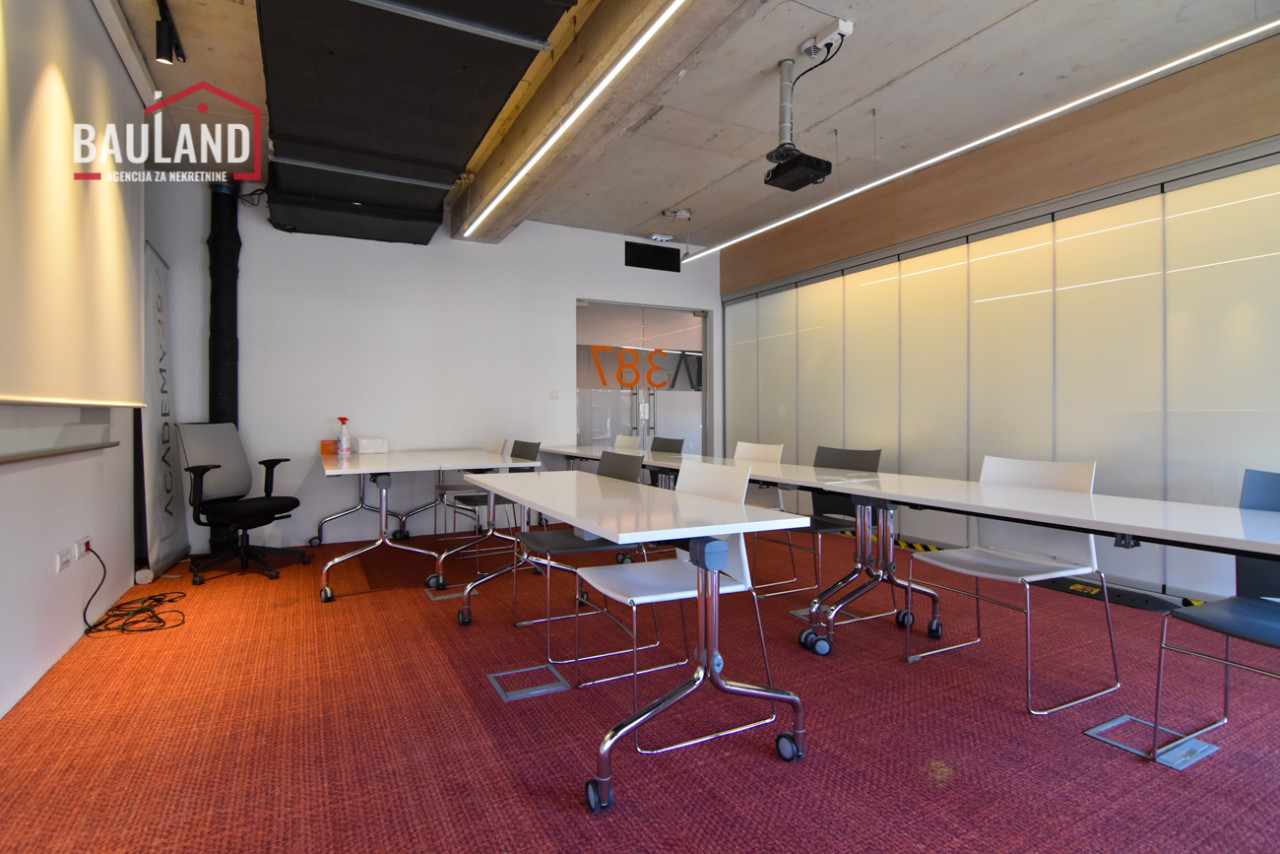 BAULAND/ Ured + pristup coworking zoni u HUB387, Marijin Dvor 14